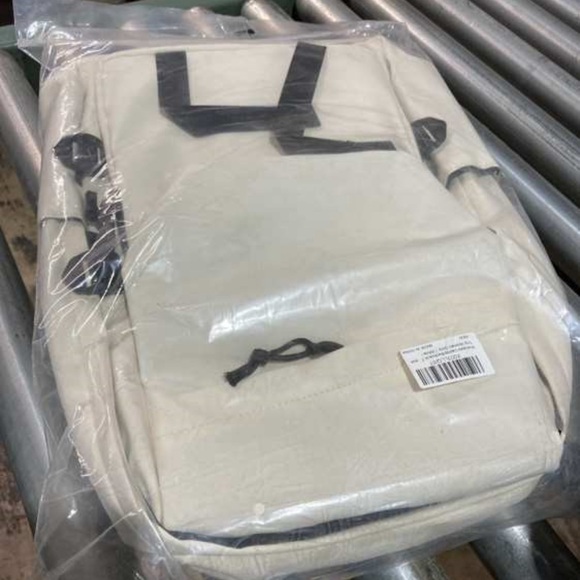 14 inch backpack - Picture 3 of 3